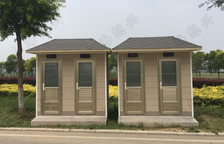 貴州貴陽現(xiàn)代化移動廁所演變