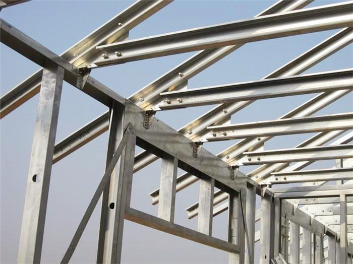 輕鋼龍骨移動廁所吊頂?shù)氖┕ひ?guī)范