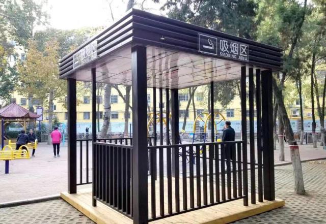 吸煙亭 吸煙亭