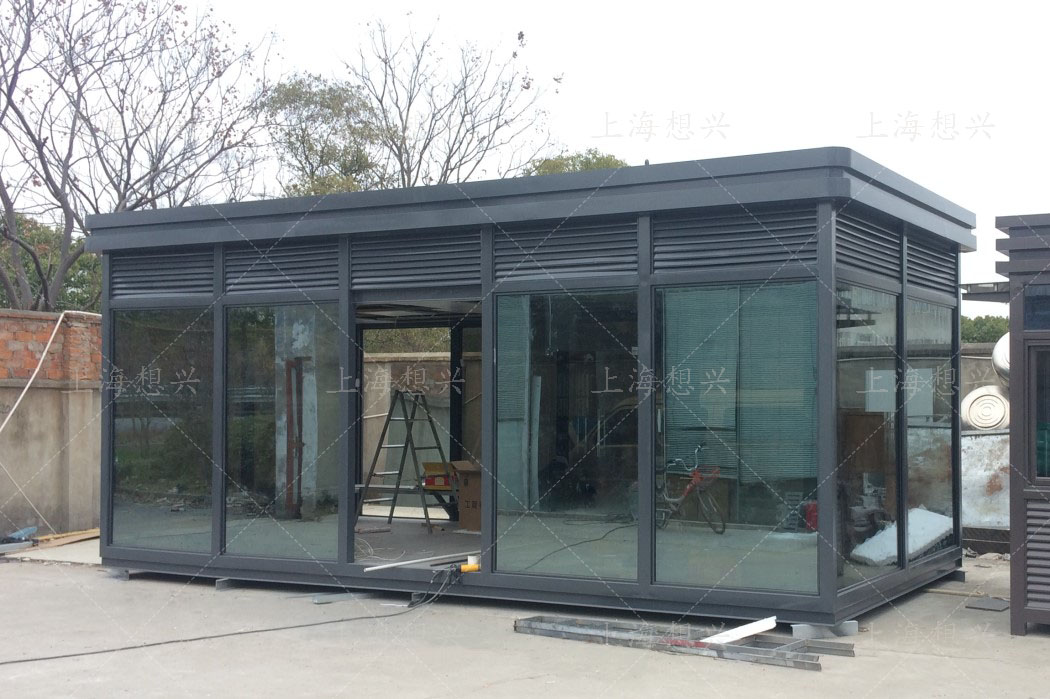 廠區(qū)鋼結構吸煙亭 廠區(qū)鋼結構吸煙亭