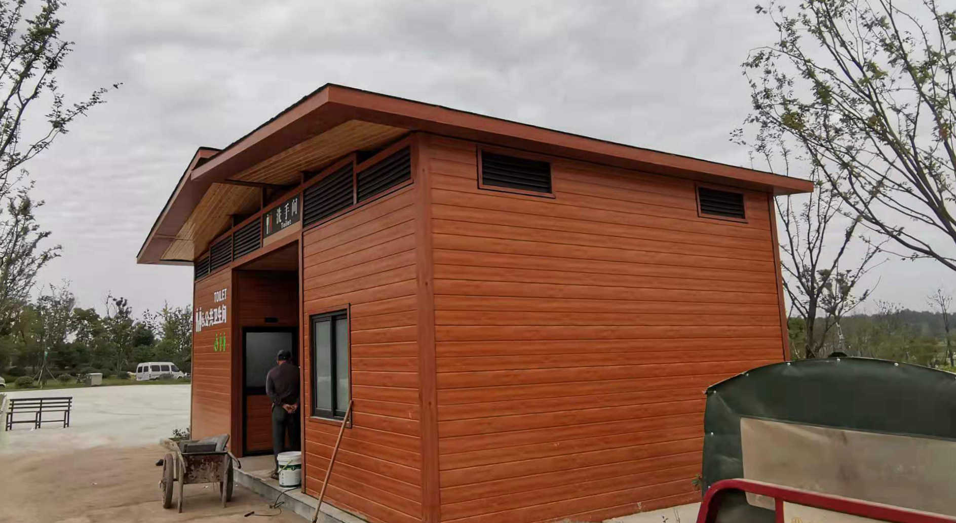 移動廁所安裝現(xiàn)場 移動廁所安裝現(xiàn)場