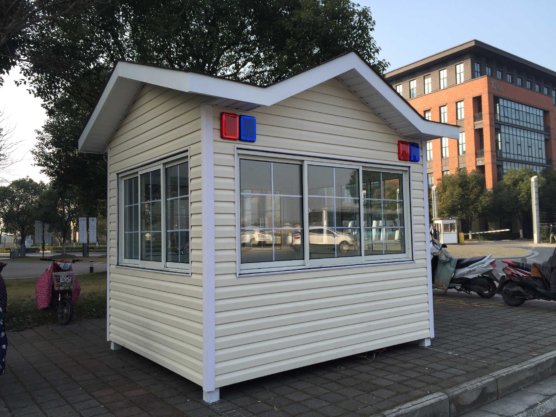 治安崗亭 治安崗亭